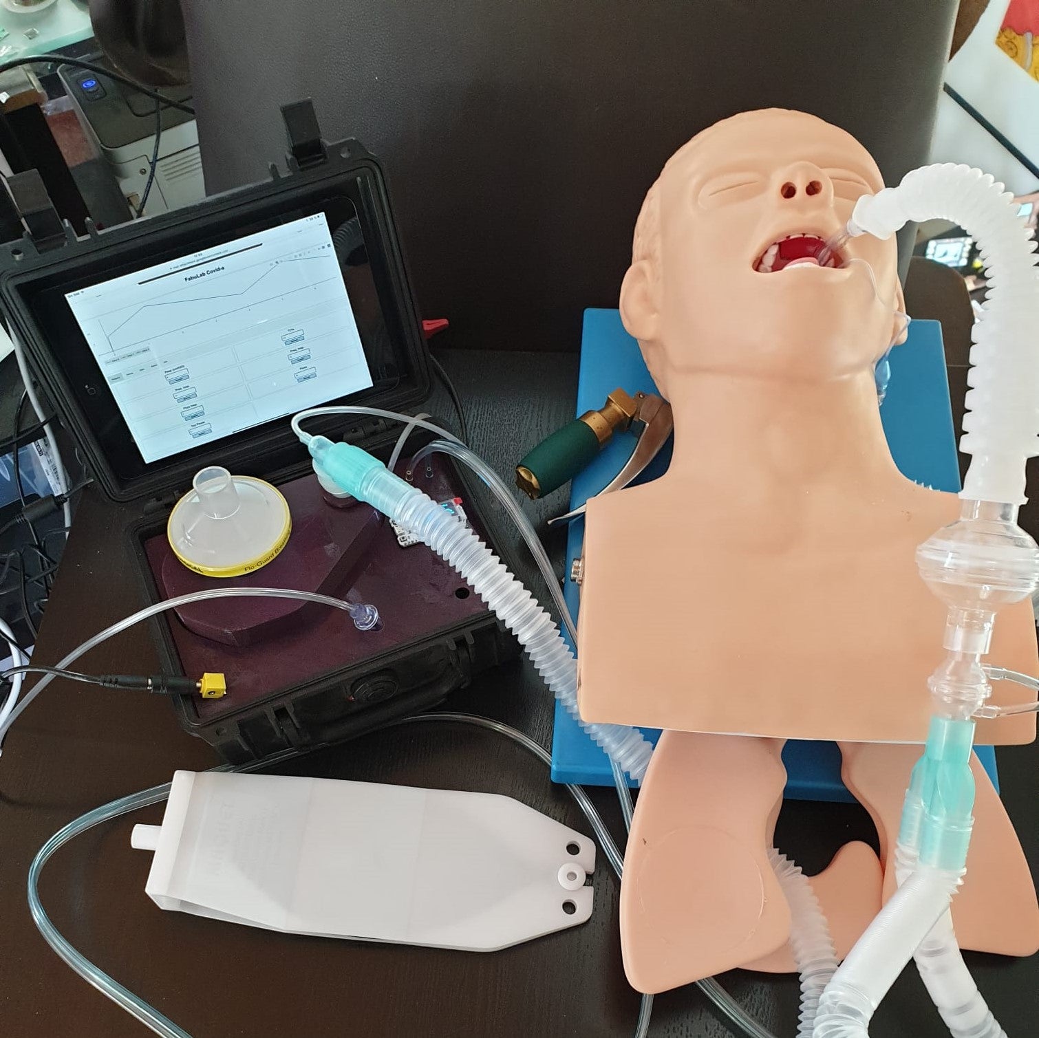 3Dresyn EP4 RTD90 MF, Rigid & Tough, Ultra Hard, Ultra Safe & Bio for "Emergency Printing" of rigid parts, such as respirator turbines, fans, blades